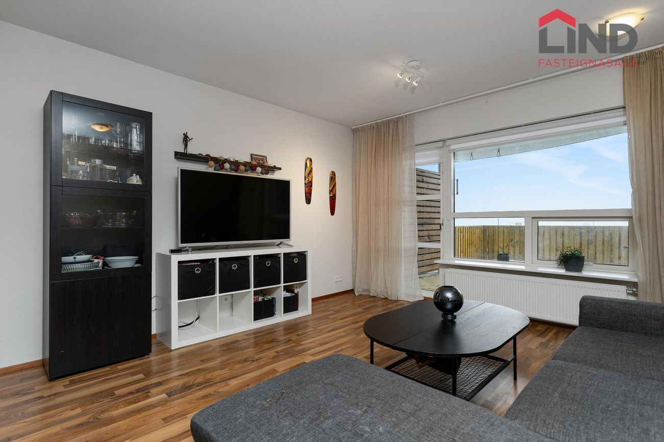Lómasalir 16, 201 Kópavogur