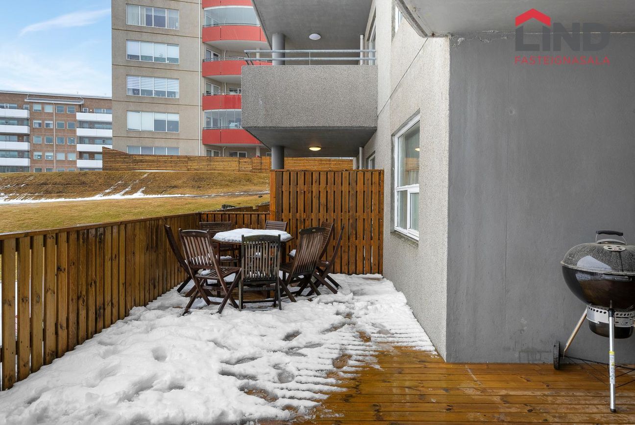 Lómasalir 16, 201 Kópavogur