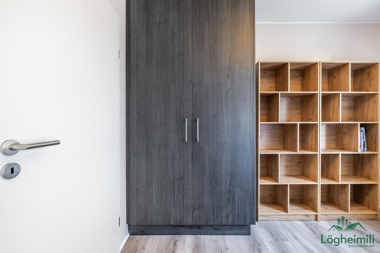 Hringhamar 7, 221 Hafnarfjörður