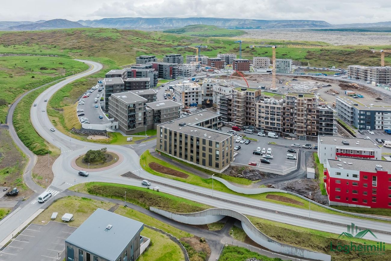 Hringhamar 7, 221 Hafnarfjörður