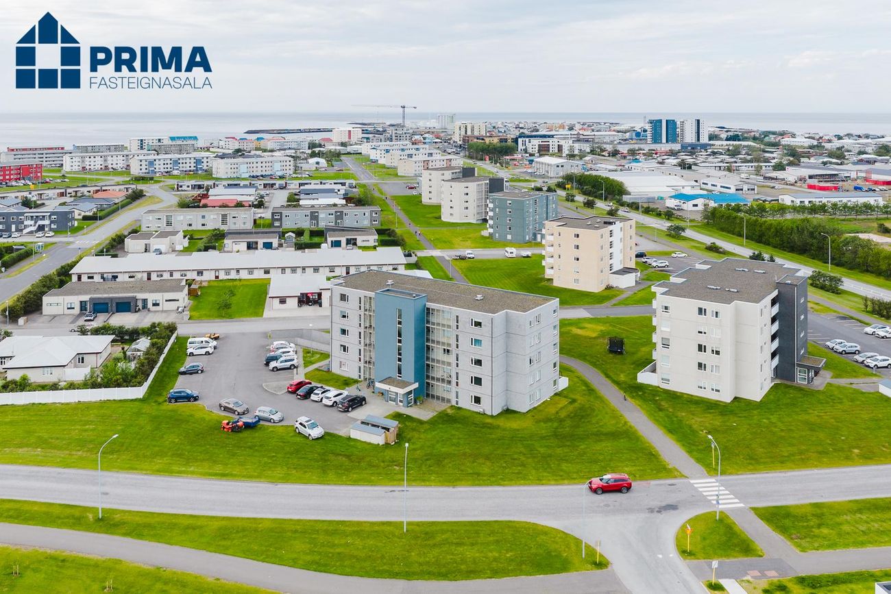 Holtsflöt 4, 300 Akranes