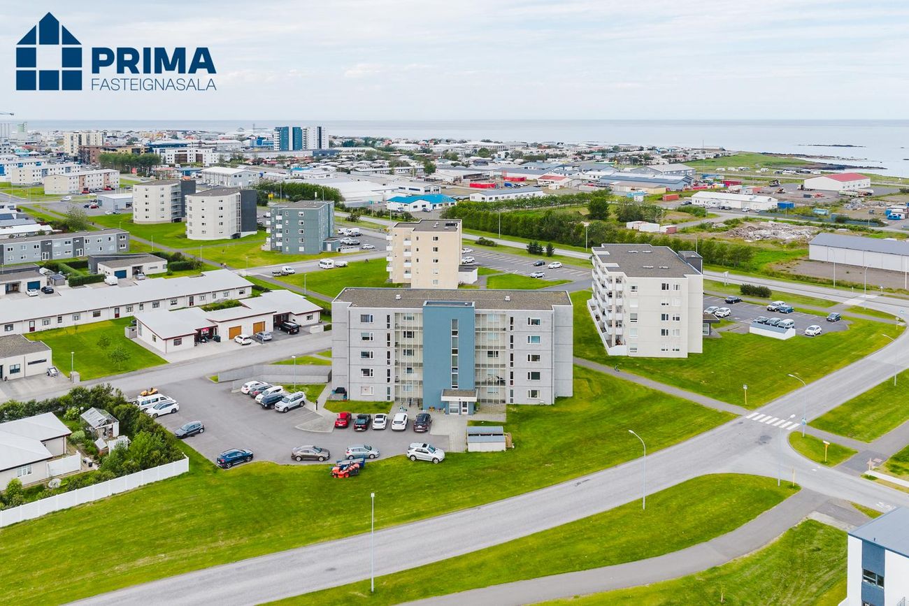 Holtsflöt 4, 300 Akranes