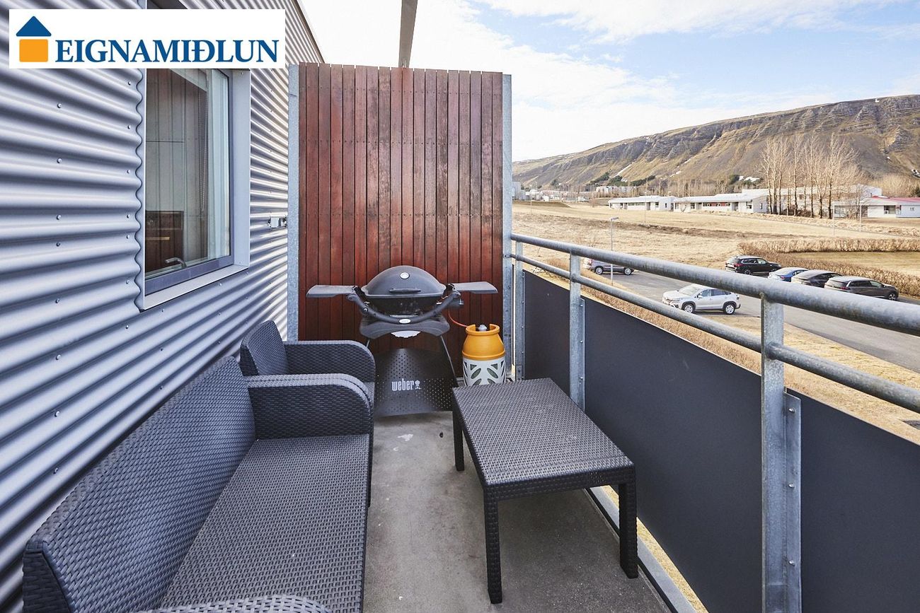 Klapparhlíð 30, 270 Mosfellsbær