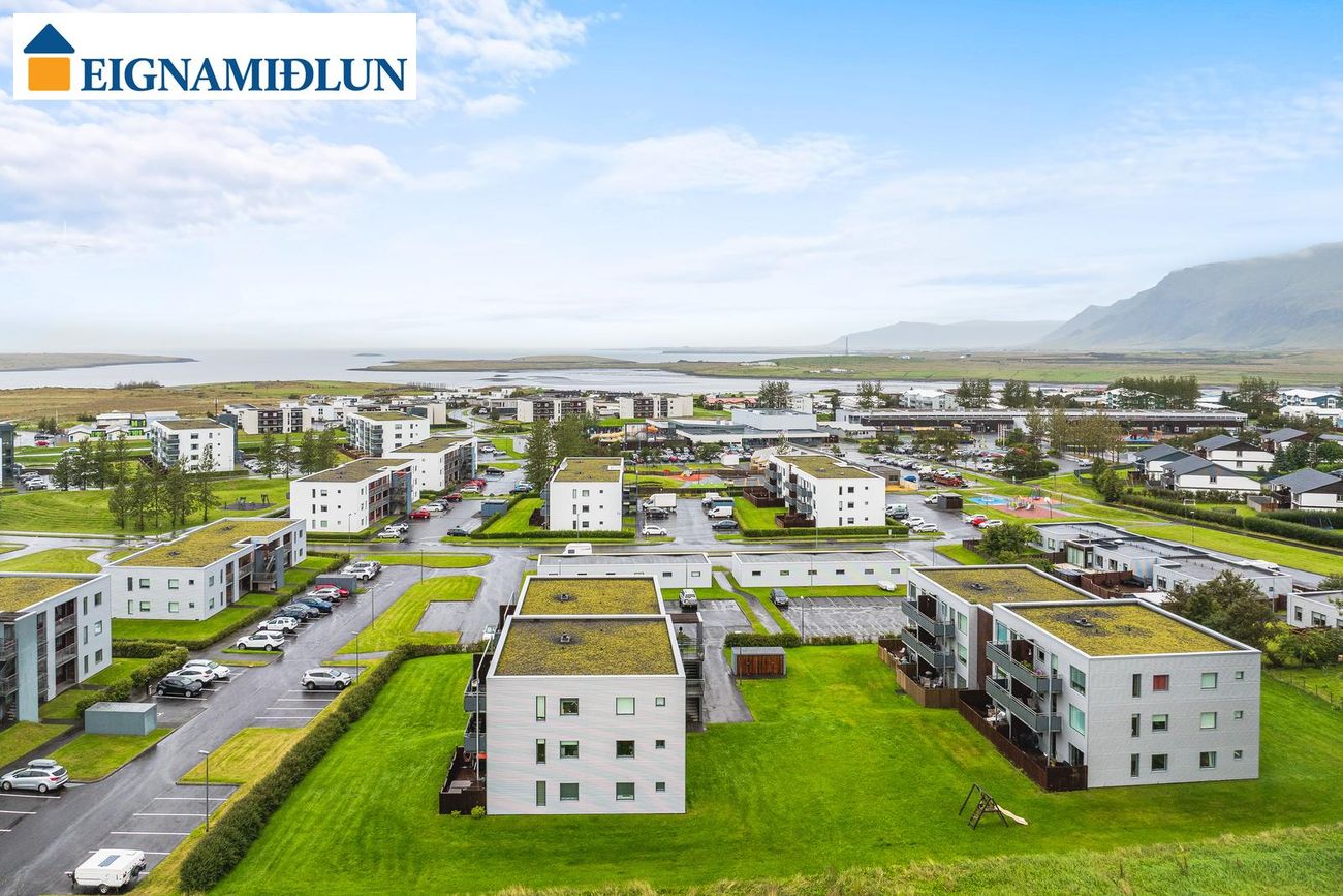 Klapparhlíð 30, 270 Mosfellsbær