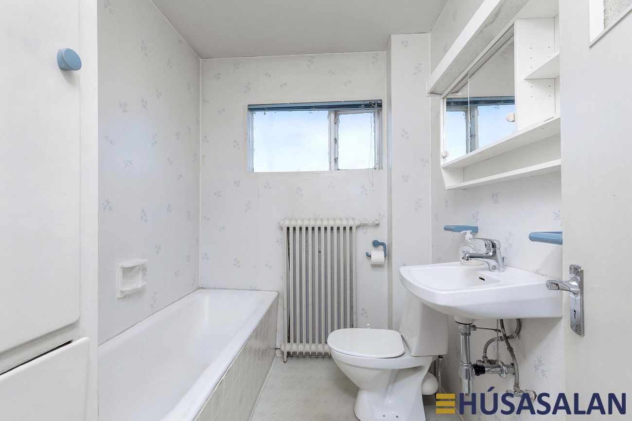 Laugarnesvegur 67, 105 Reykjavík