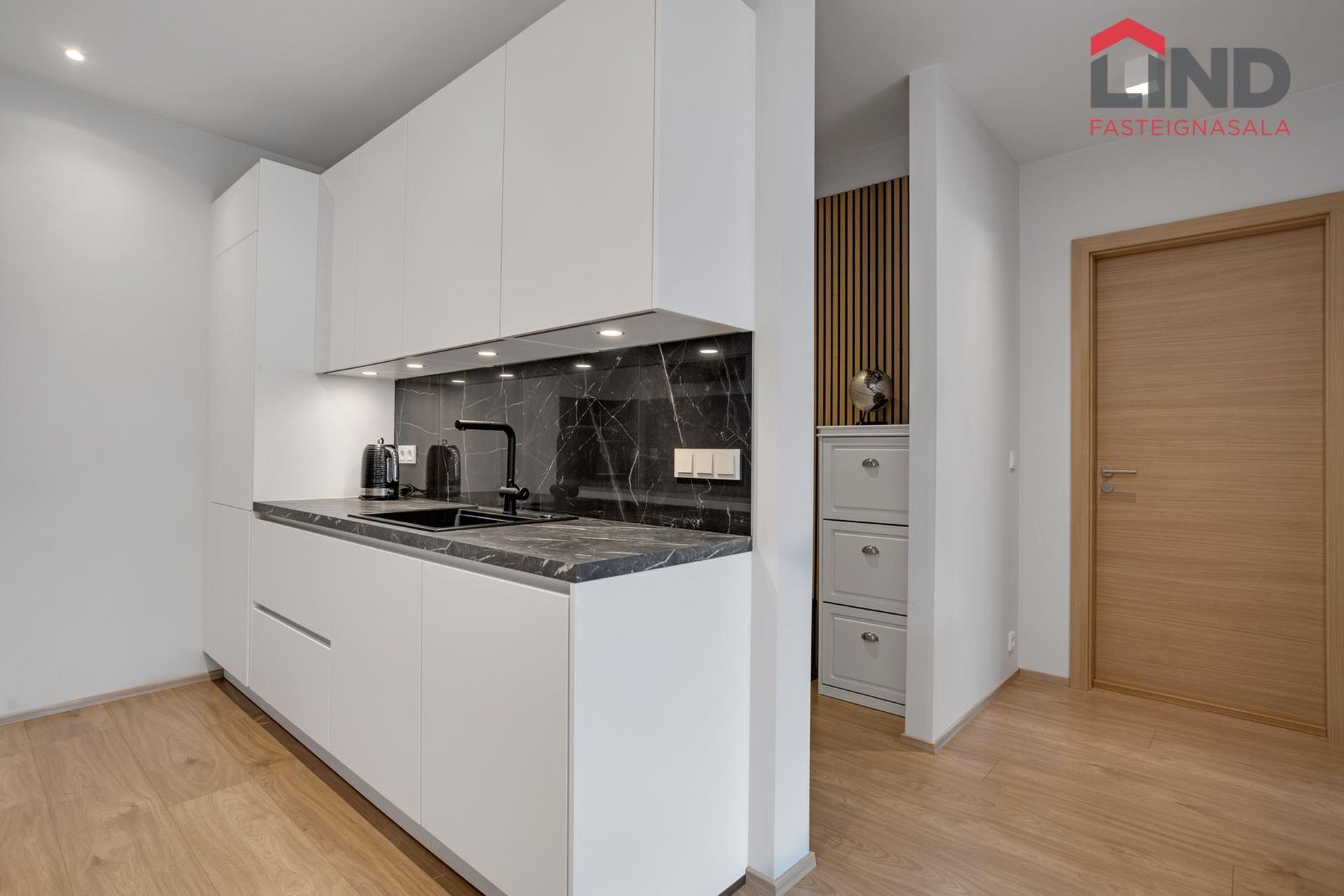 Smyrilshlíð 16, 102 Reykjavík