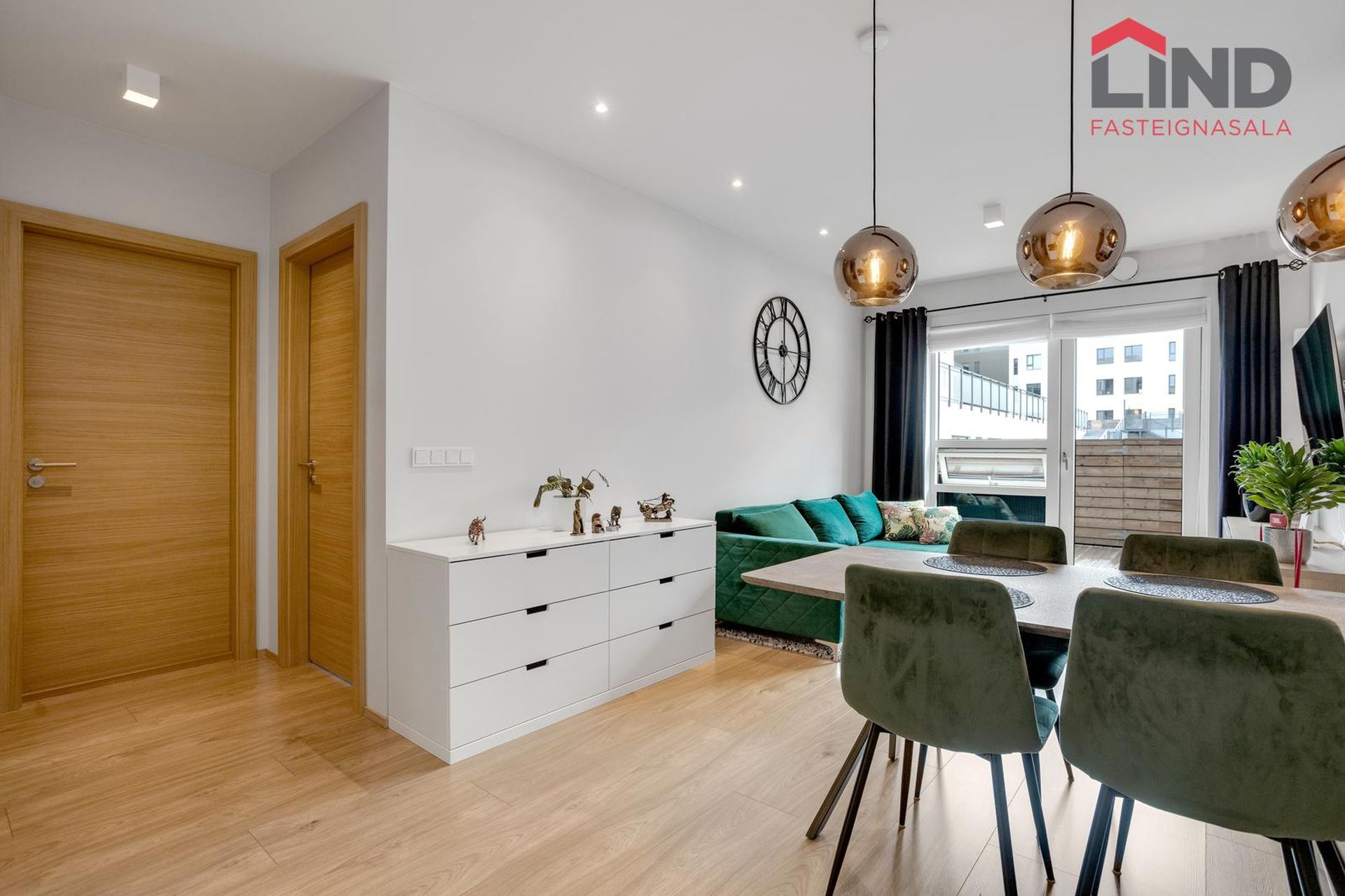 Smyrilshlíð 16, 102 Reykjavík