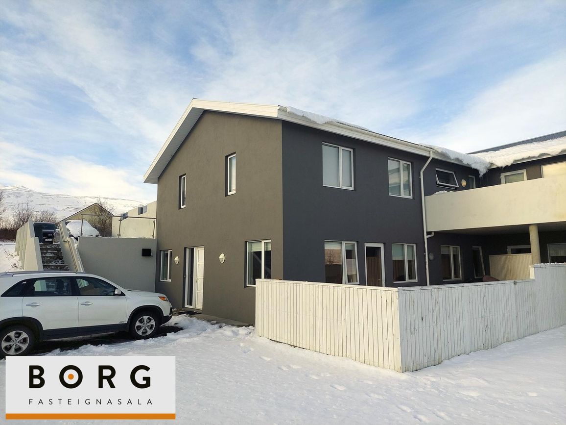 Skógarhlíð 12 - 0101, 604 Akureyri