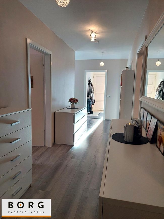 Skógarhlíð 12 - 0101, 604 Akureyri