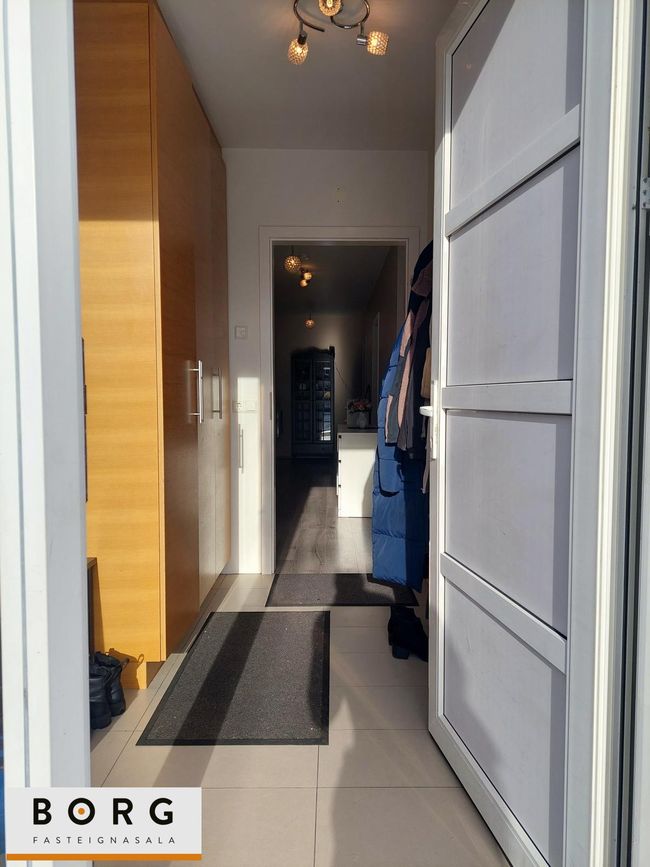 Skógarhlíð 12 - 0101, 604 Akureyri