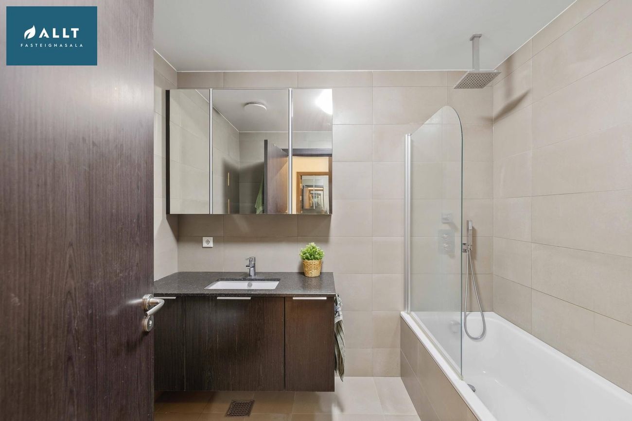 Vatnsstígur 20, 101 Reykjavík