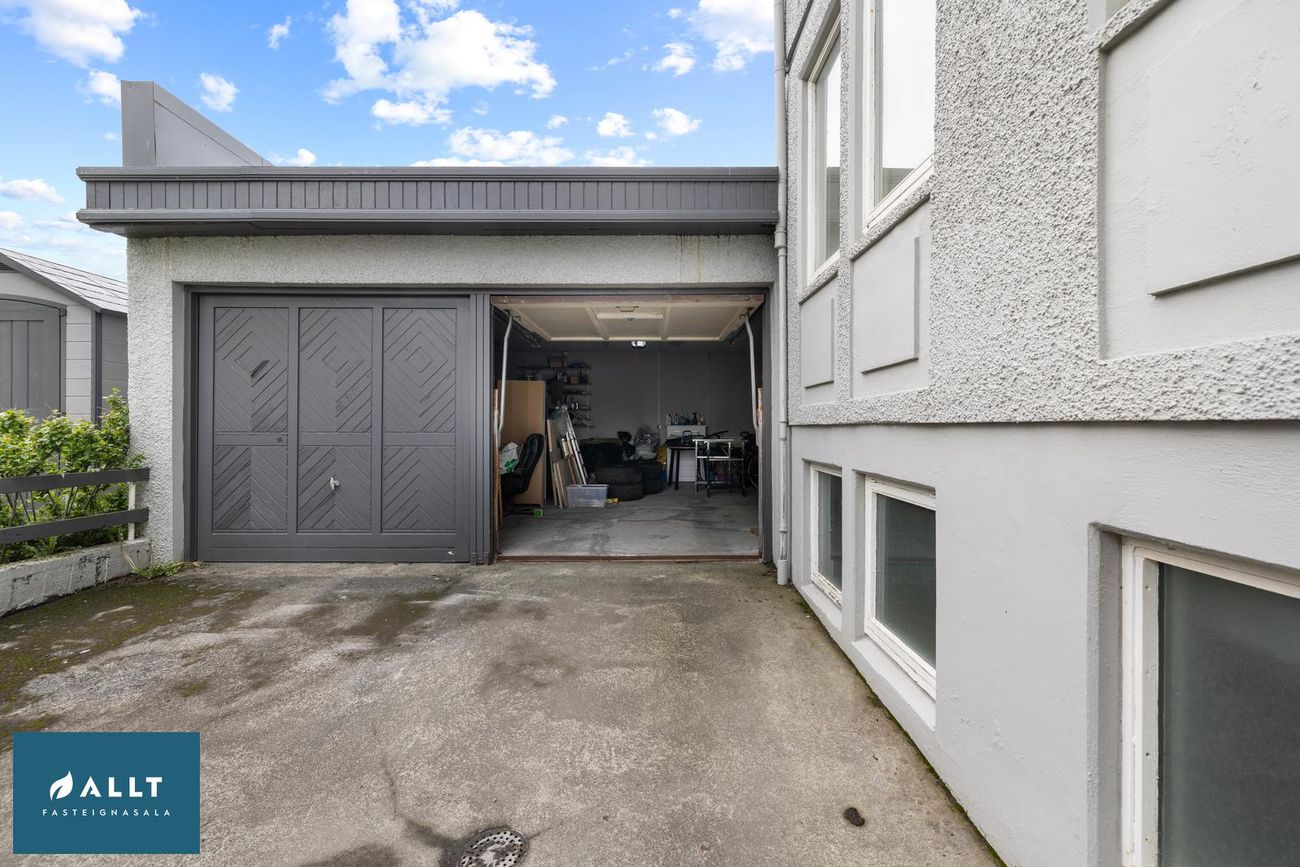 Smáratún 20, 230 Reykjanesbær
