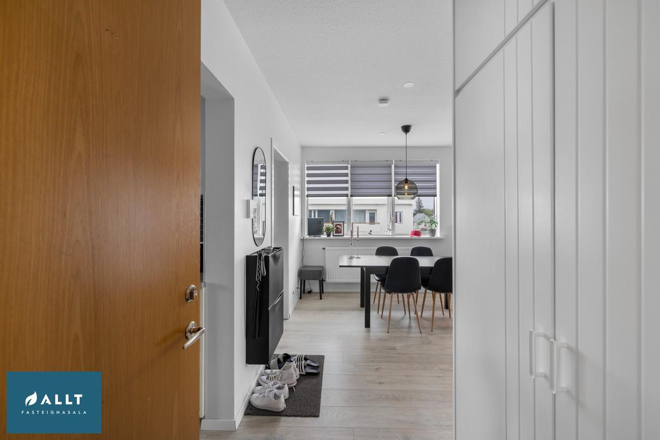Smáratún 20, 230 Reykjanesbær