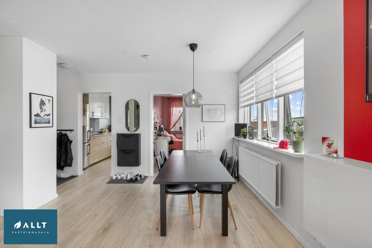 Smáratún 20, 230 Reykjanesbær
