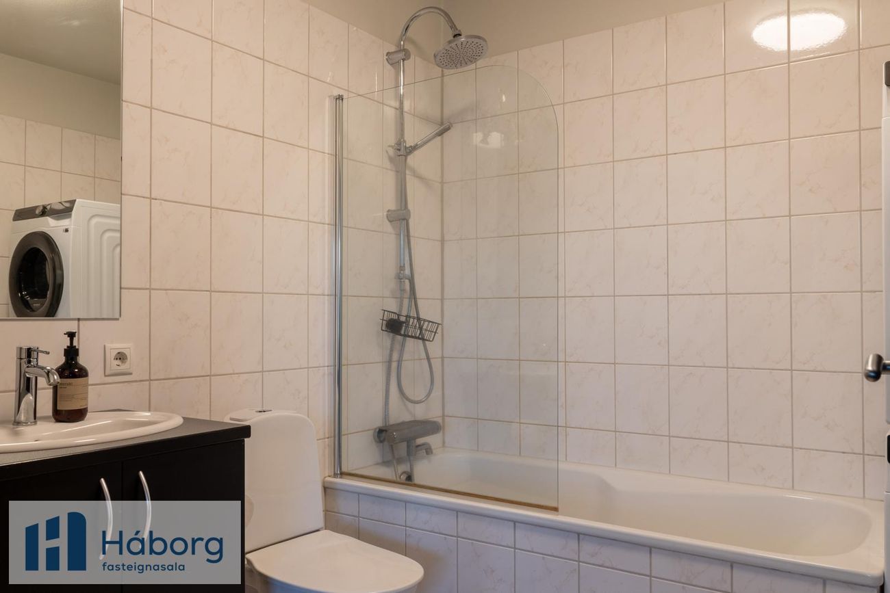 Norðurbrú 5, 210 Garðabær