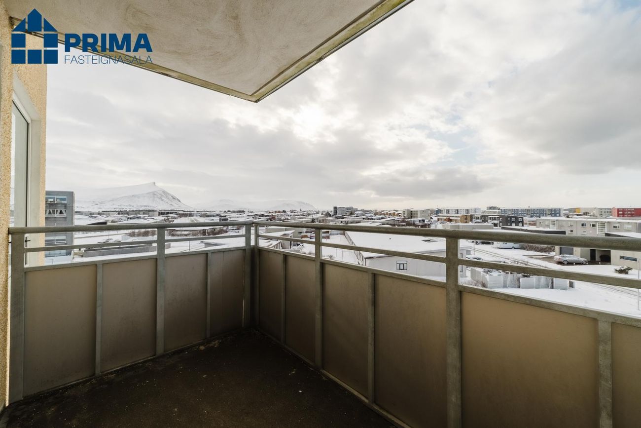 Holtsflöt 9, 300 Akranes