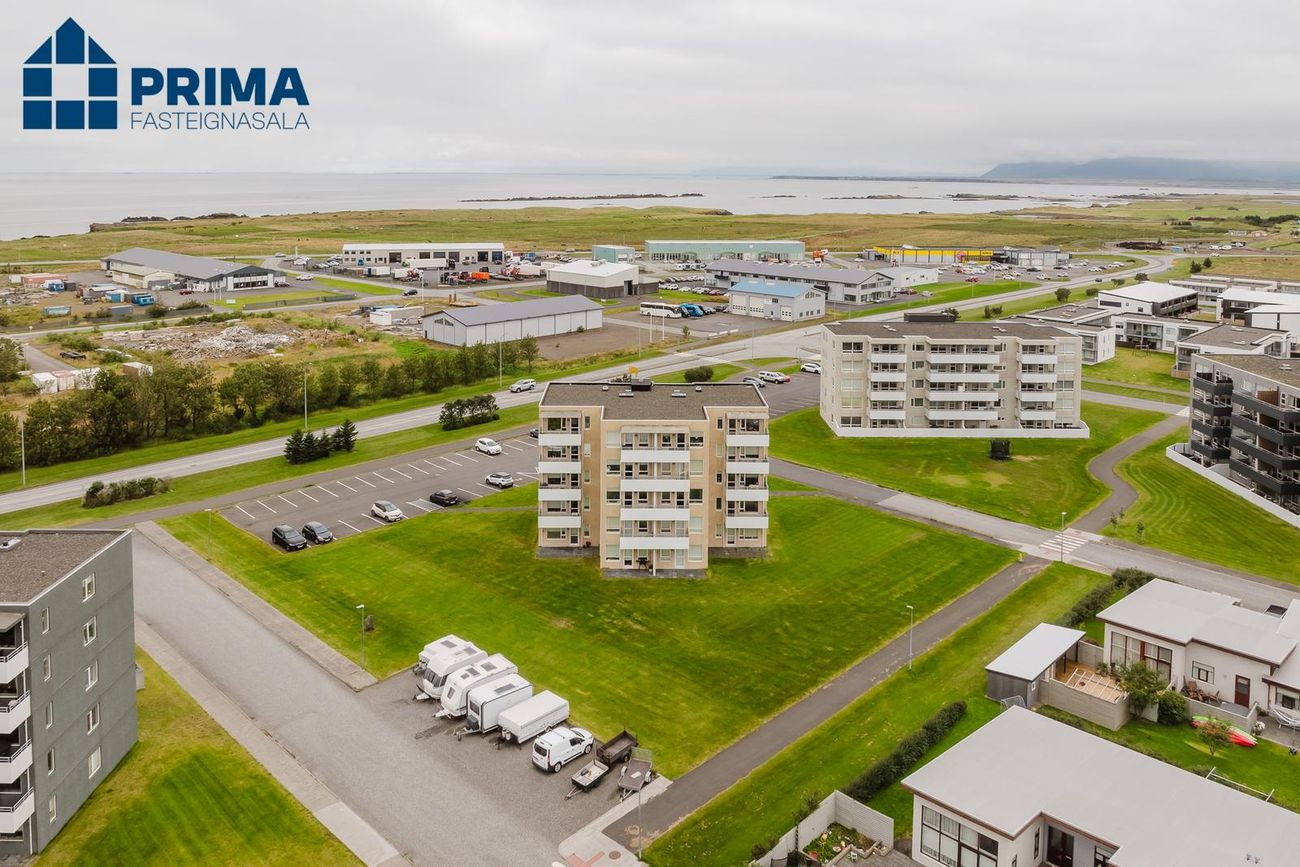 Holtsflöt 9, 300 Akranes