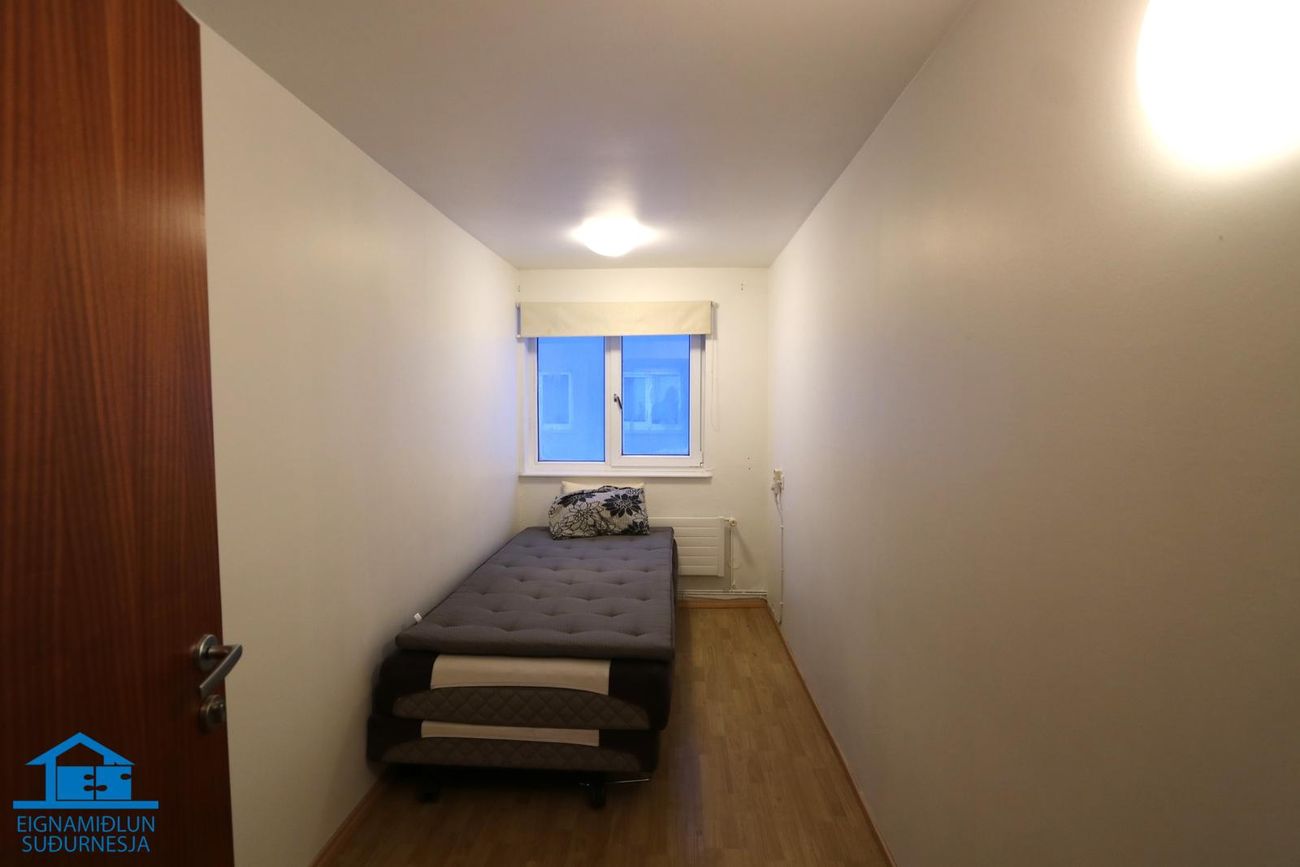 Fitjabraut 6A - 0103, 260 Reykjanesbær