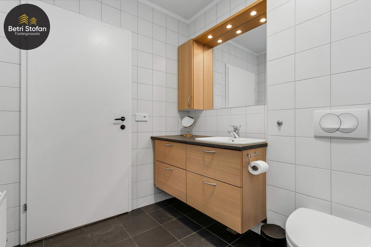 Helluvað 13 - 0207, 110 Reykjavík