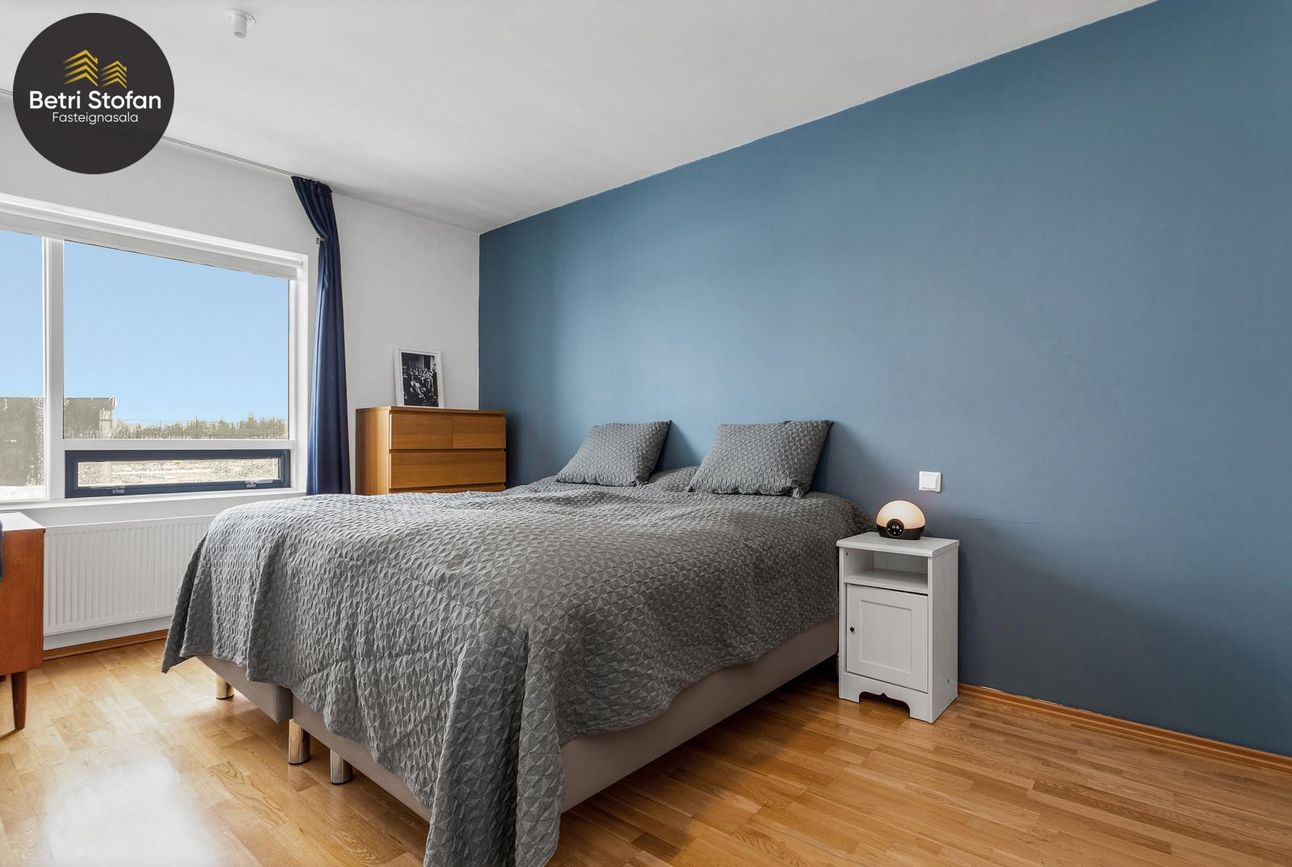 Helluvað 13 - 0207, 110 Reykjavík