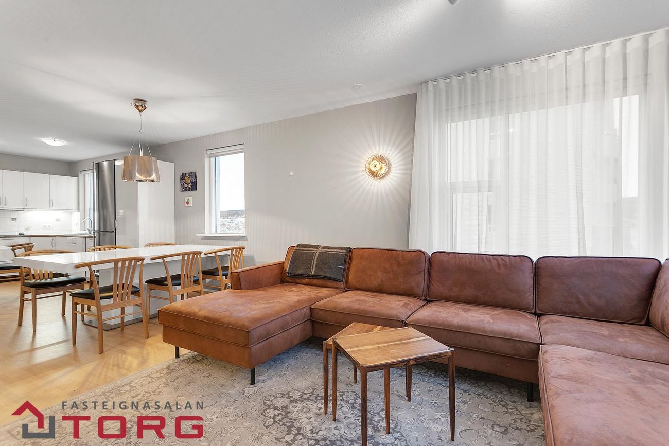 Þrastarás 46, 221 Hafnarfjörður