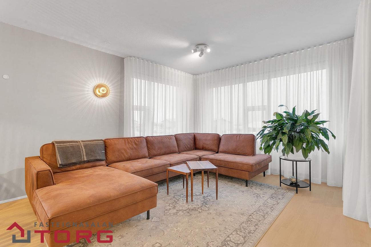 Þrastarás 46, 221 Hafnarfjörður