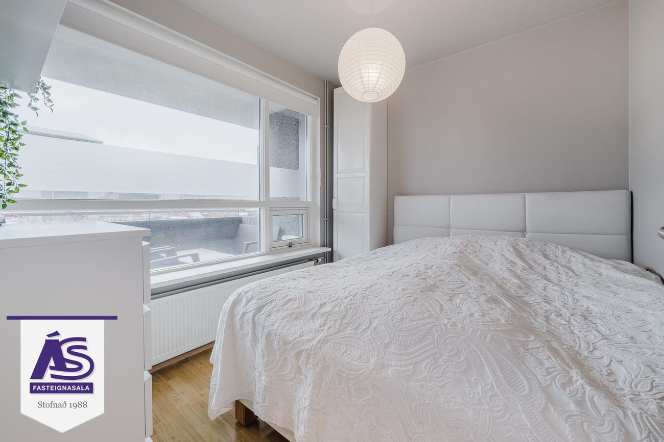 Drekavellir 18, 221 Hafnarfjörður