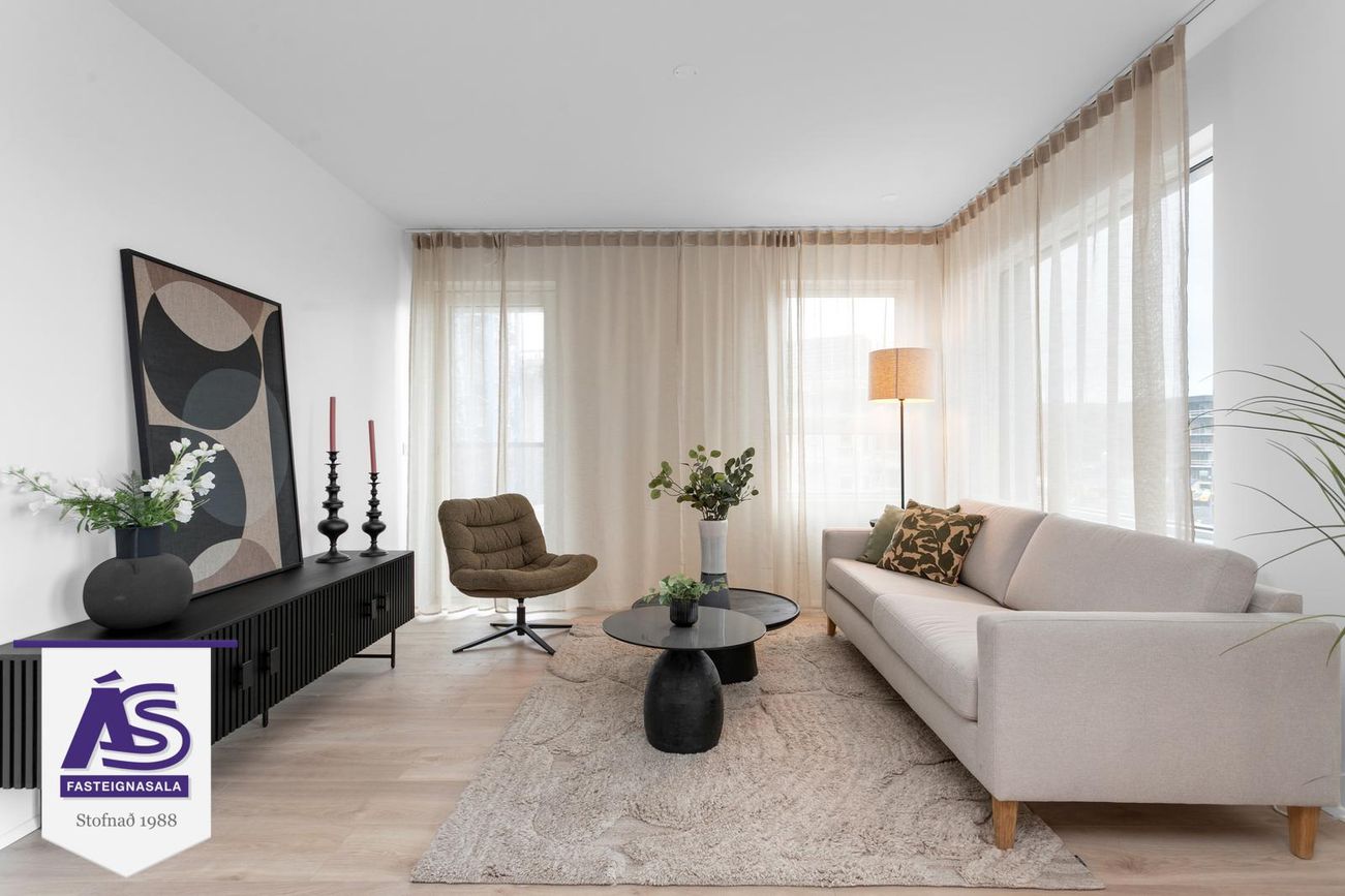 Hringhamar 21, 221 Hafnarfjörður