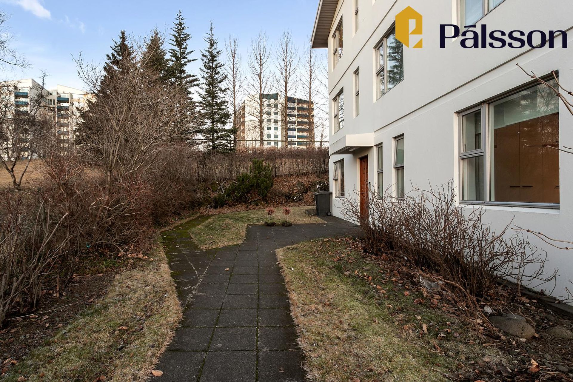 Trönuhjalli 1, 200 Kópavogur