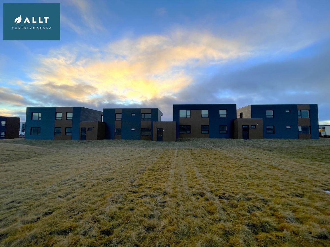 Jötundalur 3B, 260 Reykjanesbær