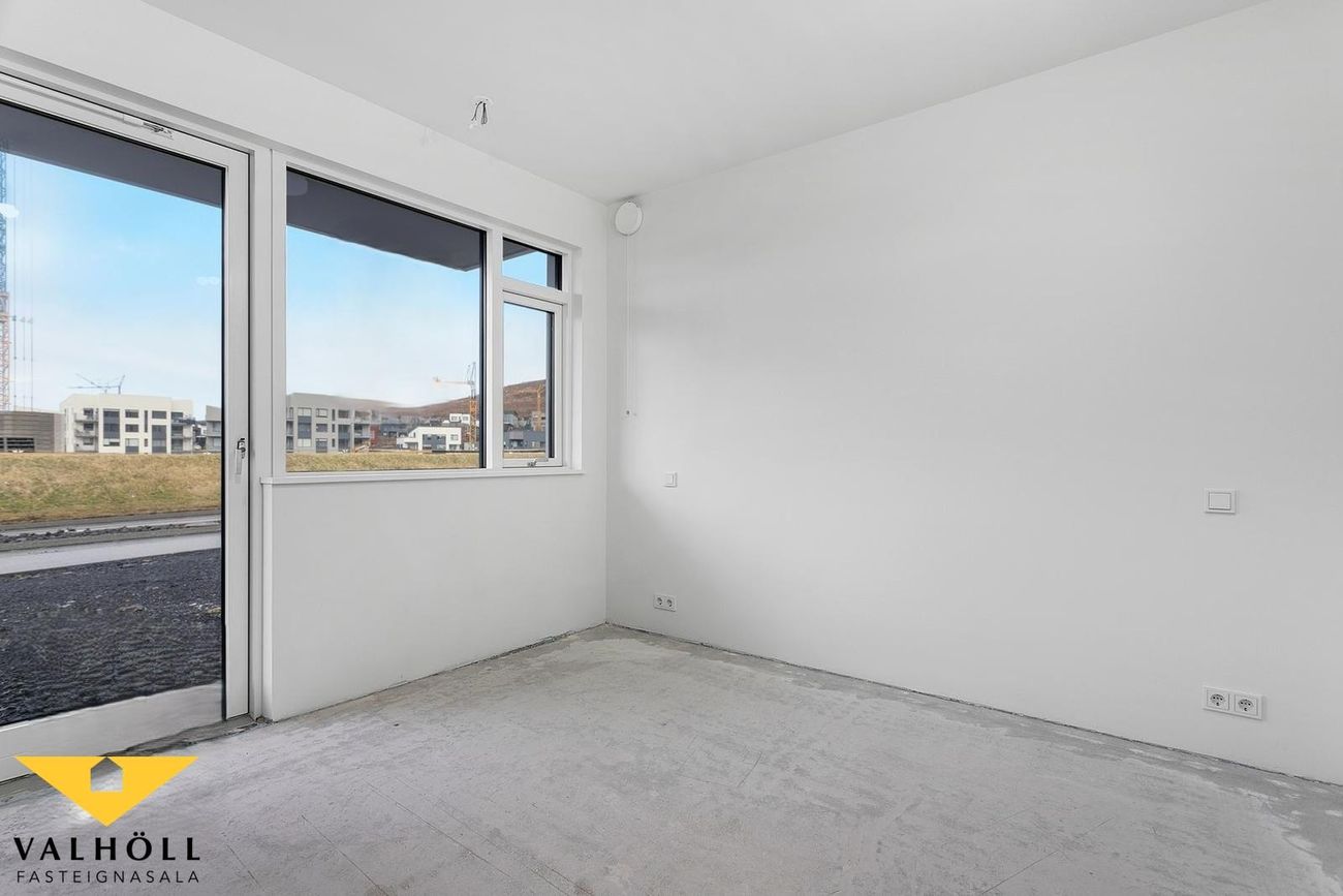 Hringhamar 1, 221 Hafnarfjörður