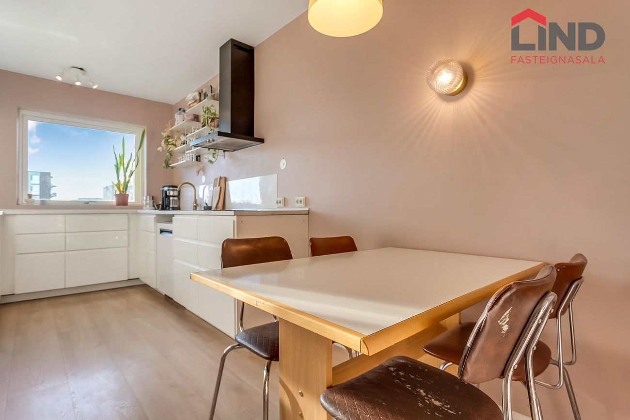Listabraut 5, 103 Reykjavík