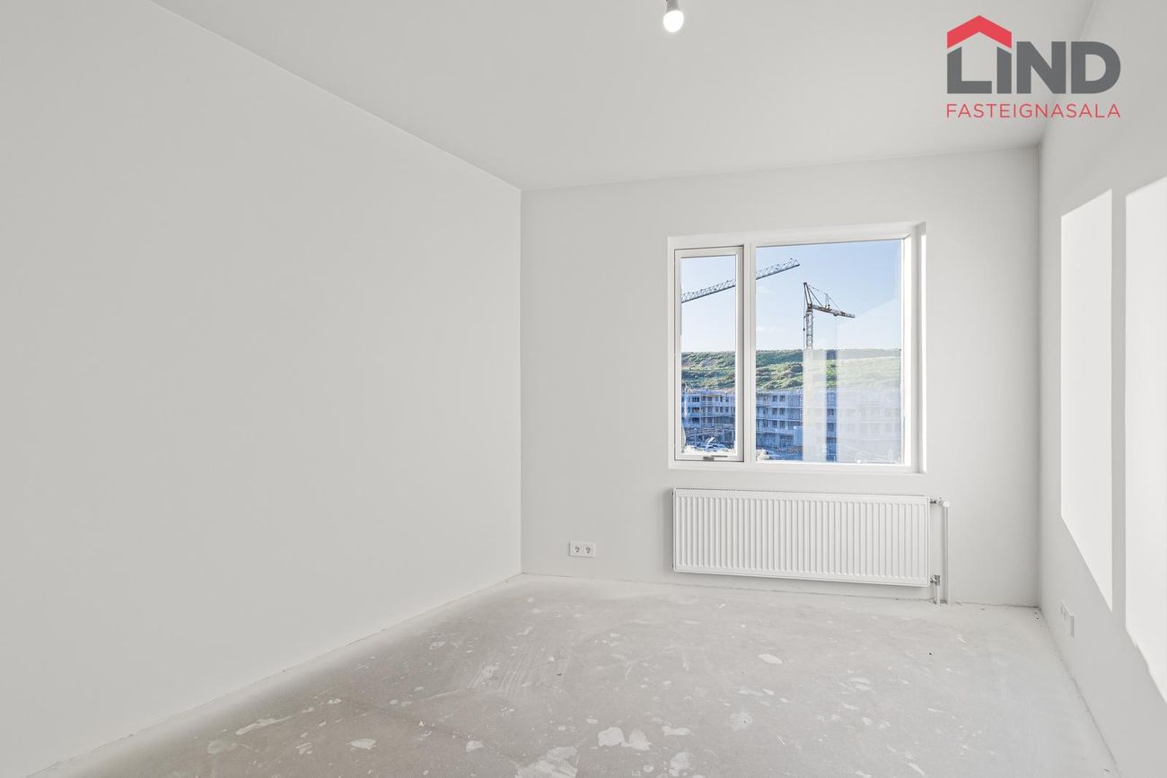 Baughamar 25, 221 Hafnarfjörður