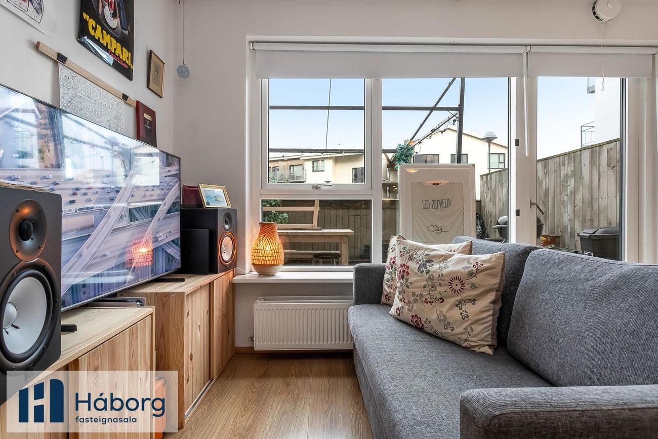 Stakkholt 2A, 105 Reykjavík