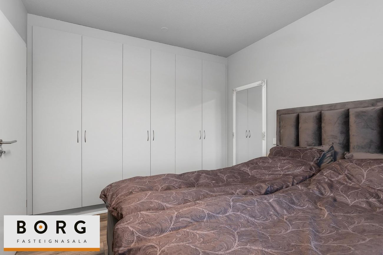 Hraunbær 109 - 0204, 110 Reykjavík