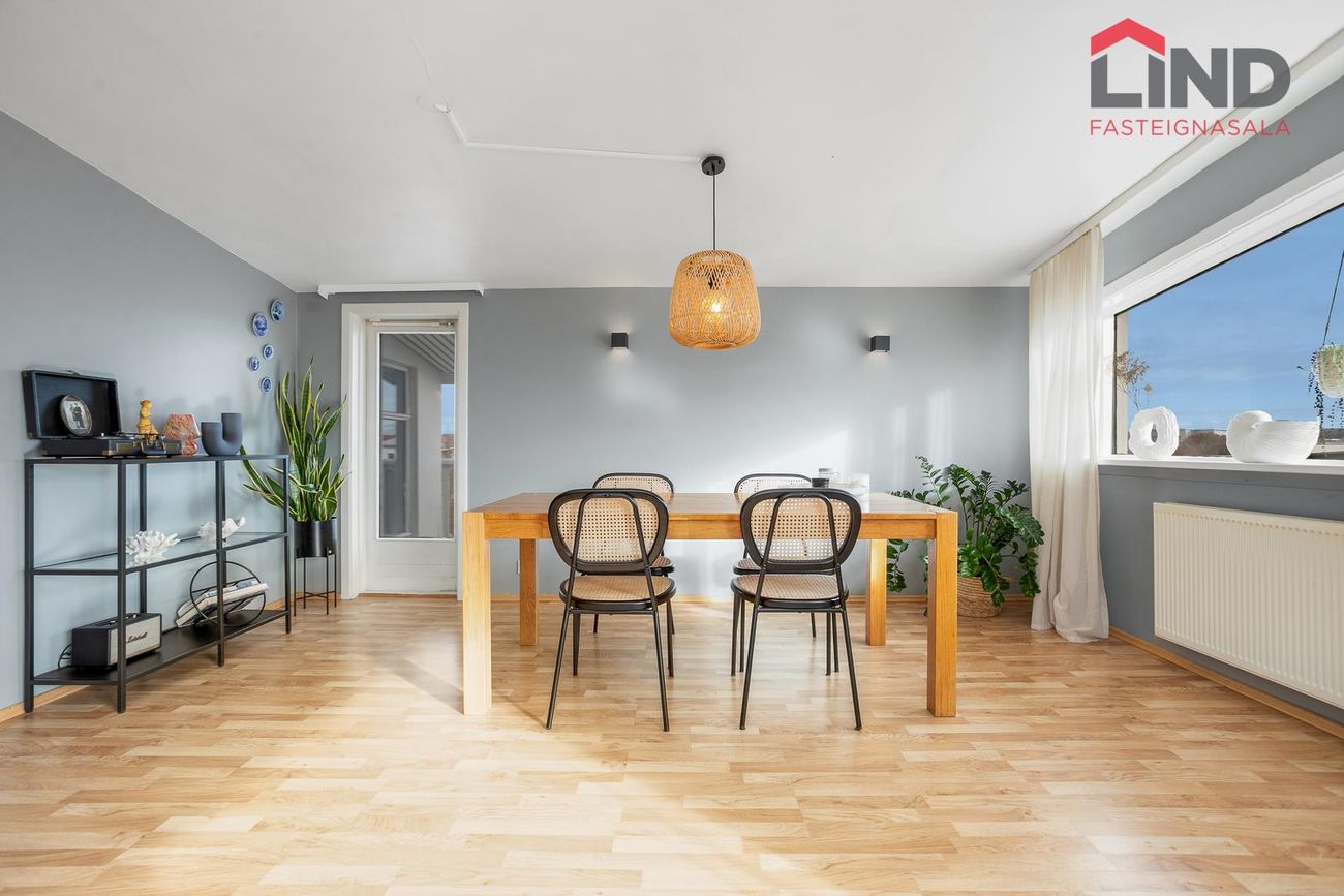 Arnarhraun 16, 220 Hafnarfjörður