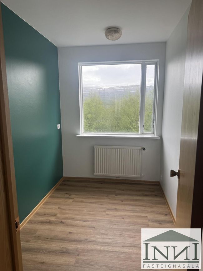 Útgarður 6, 700 Fljóts