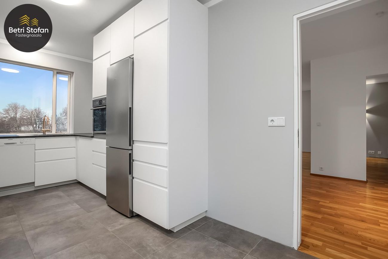 Háaleitisbraut 18, 108 Reykjavík