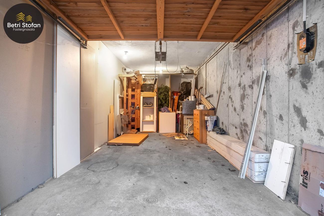Háaleitisbraut 18, 108 Reykjavík