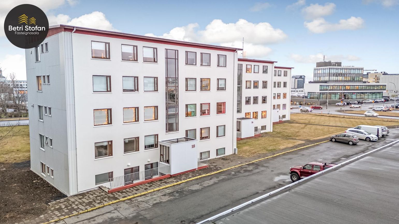 Háaleitisbraut 18, 108 Reykjavík