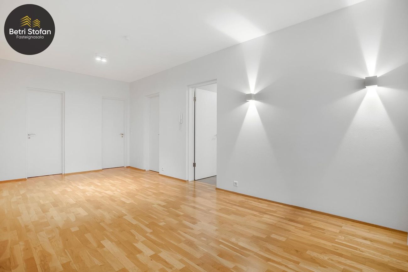Háaleitisbraut 18, 108 Reykjavík