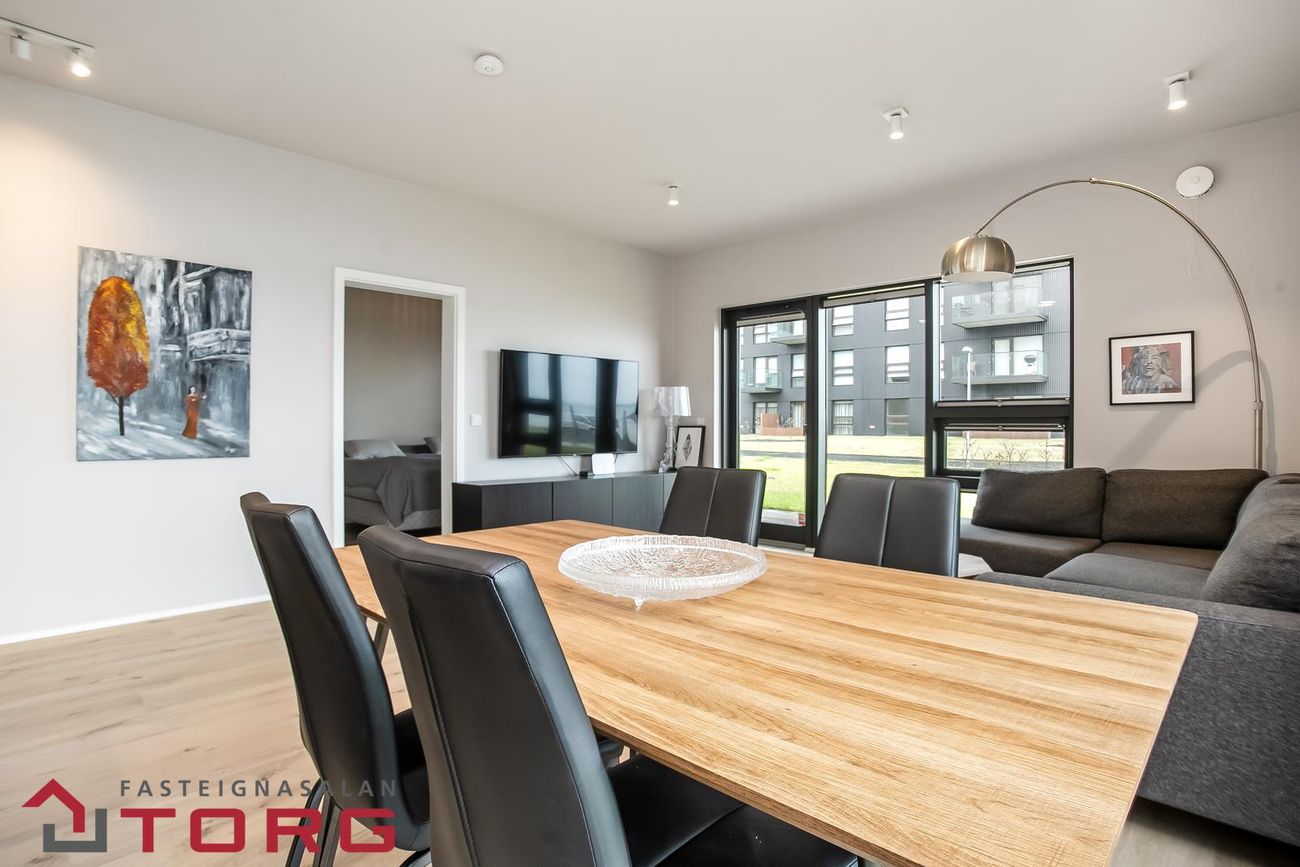 Jöfursbás 7B - 0104, 112 Reykjavík