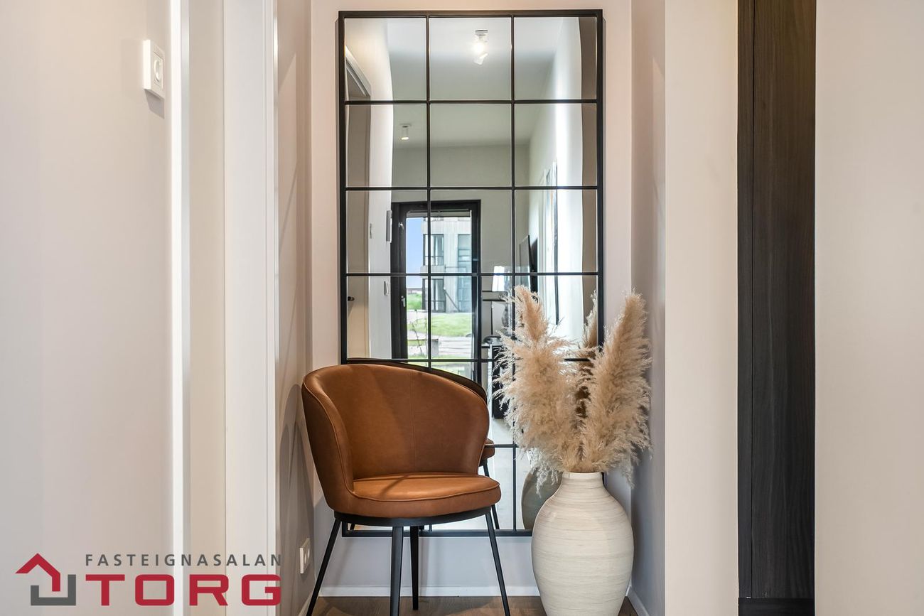 Jöfursbás 7B - 0104, 112 Reykjavík