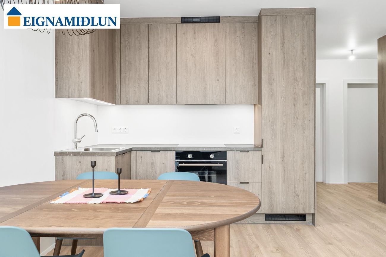 Brautarholt 4A, 105 Reykjavík