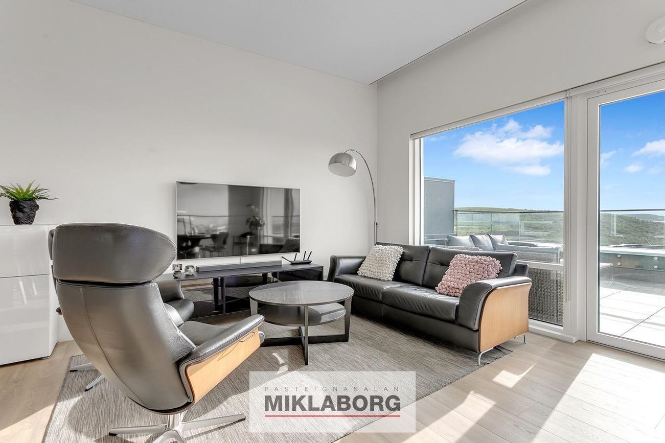 Holtsvegur 57, 210 Garðabær