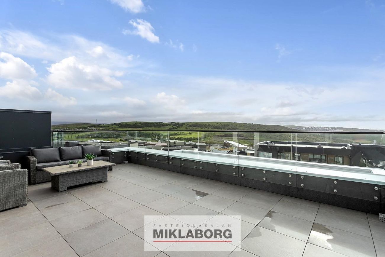 Holtsvegur 57, 210 Garðabær