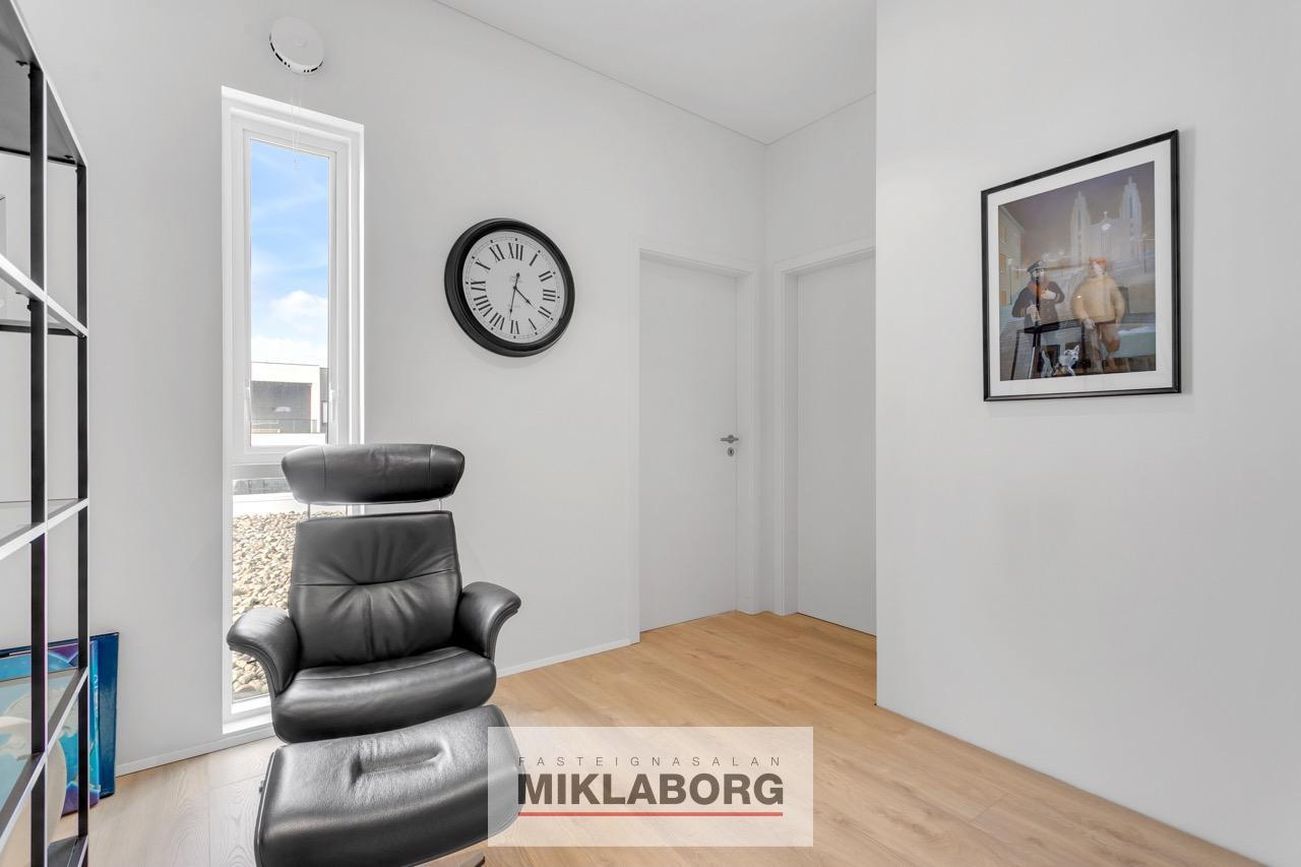 Holtsvegur 57, 210 Garðabær