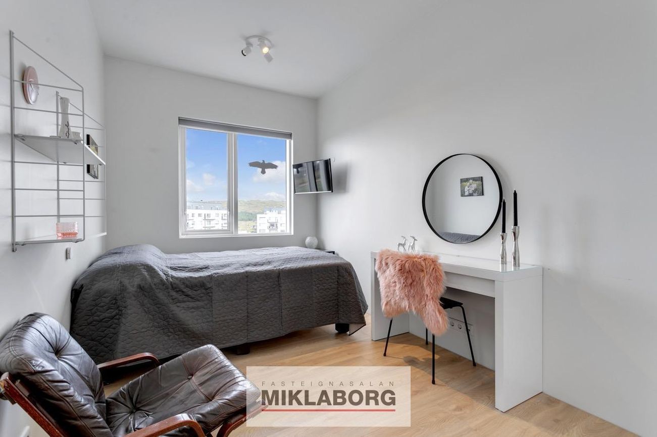 Holtsvegur 57, 210 Garðabær