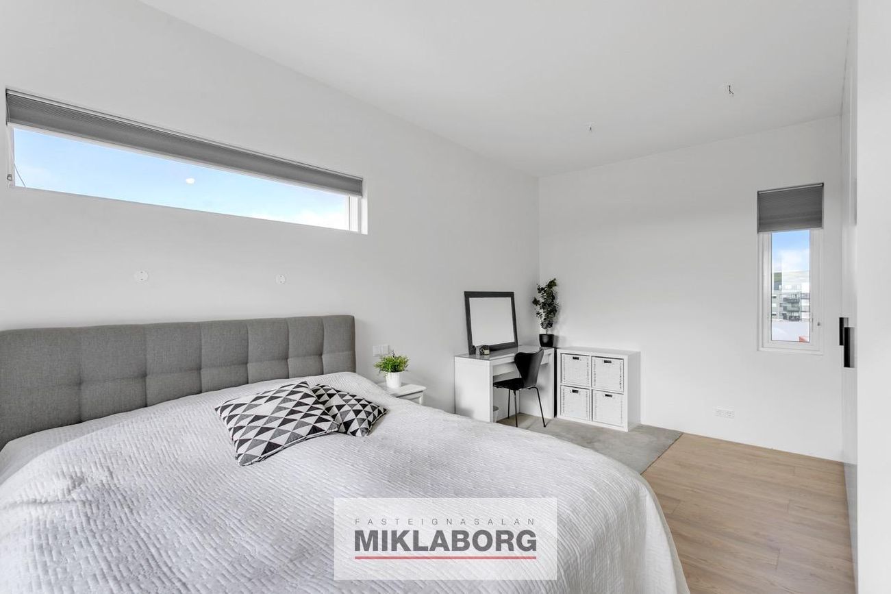 Holtsvegur 57, 210 Garðabær