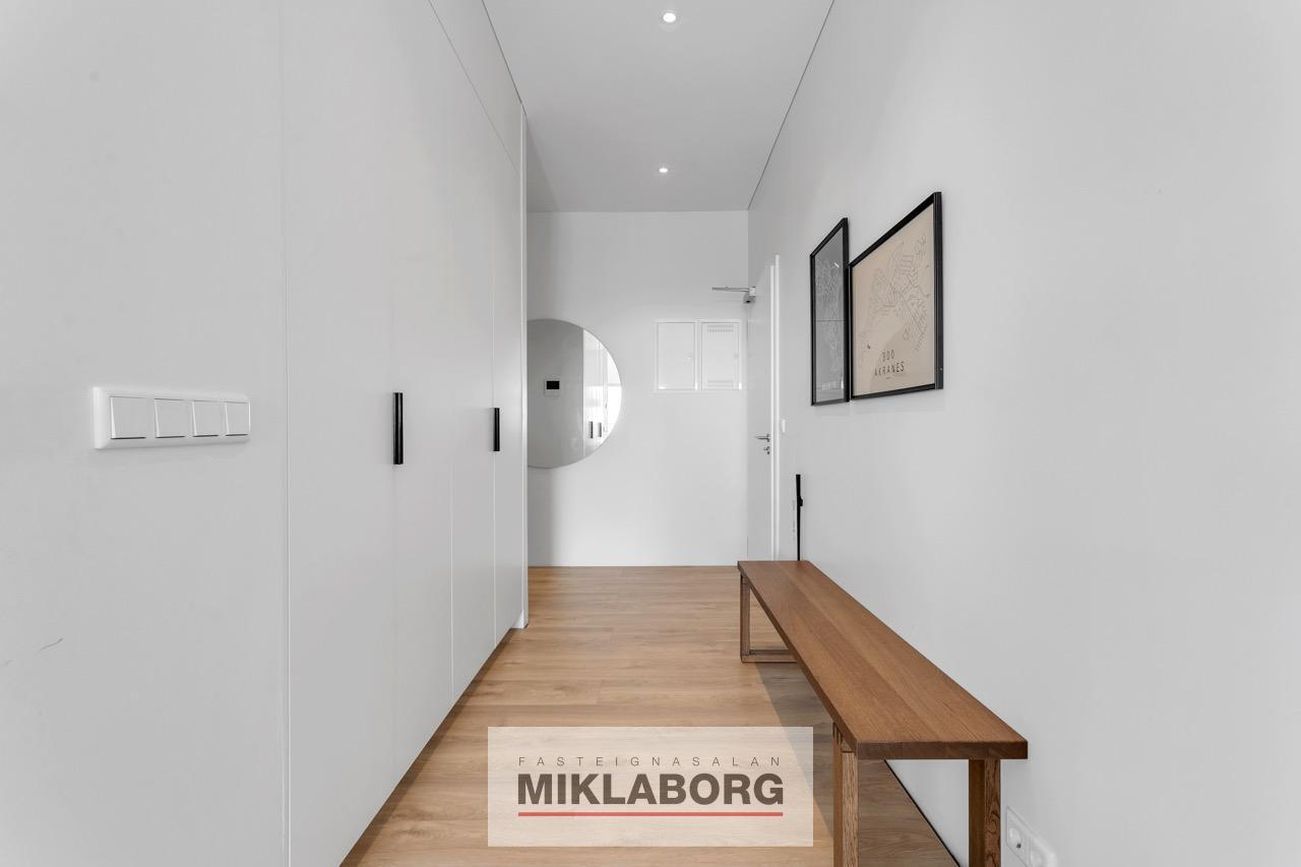 Holtsvegur 57, 210 Garðabær